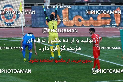 1026019, Tehran, Iran, Iran Pro League، Persian Gulf Cup، 2017-18 season، Second Leg، Week 25، Esteghlal ۱ v ۰ Persepolis on 2018/03/01 at Azadi Stadium