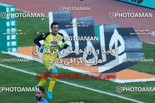 1024976, Tehran, Iran, لیگ برتر فوتبال ایران، Persian Gulf Cup، Week 25، Second Leg، Esteghlal 1 v 0 Persepolis on 2018/03/01 at Azadi Stadium