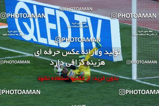 1025438, Tehran, Iran, Iran Pro League، Persian Gulf Cup، 2017-18 season، Second Leg، Week 25، Esteghlal ۱ v ۰ Persepolis on 2018/03/01 at Azadi Stadium