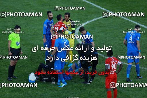 1025662, Tehran, Iran, Iran Pro League، Persian Gulf Cup، 2017-18 season، Second Leg، Week 25، Esteghlal ۱ v ۰ Persepolis on 2018/03/01 at Azadi Stadium