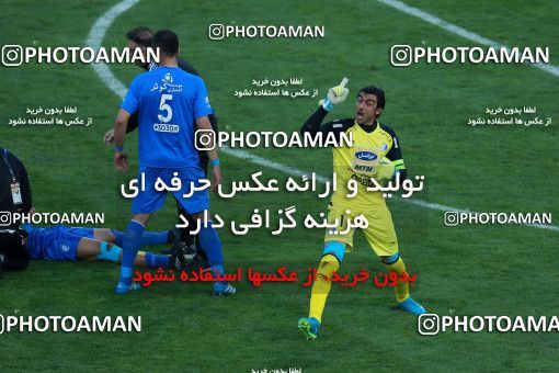 1025503, Tehran, Iran, Iran Pro League، Persian Gulf Cup، 2017-18 season، Second Leg، Week 25، Esteghlal ۱ v ۰ Persepolis on 2018/03/01 at Azadi Stadium