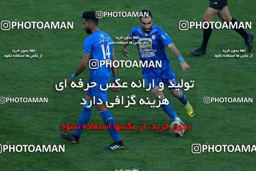 1026073, Tehran, Iran, لیگ برتر فوتبال ایران، Persian Gulf Cup، Week 25، Second Leg، Esteghlal 1 v 0 Persepolis on 2018/03/01 at Azadi Stadium