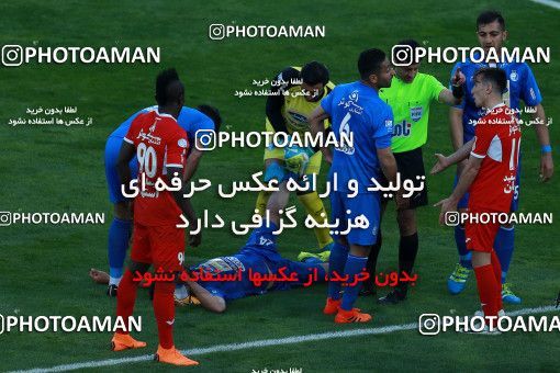 1025426, Tehran, Iran, Iran Pro League، Persian Gulf Cup، 2017-18 season، Second Leg، Week 25، Esteghlal ۱ v ۰ Persepolis on 2018/03/01 at Azadi Stadium