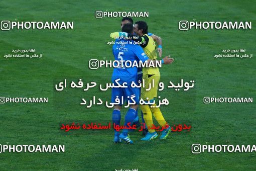 1025406, Tehran, Iran, Iran Pro League، Persian Gulf Cup، 2017-18 season، Second Leg، Week 25، Esteghlal ۱ v ۰ Persepolis on 2018/03/01 at Azadi Stadium