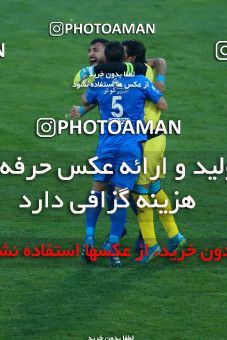 1025558, Tehran, Iran, لیگ برتر فوتبال ایران، Persian Gulf Cup، Week 25، Second Leg، Esteghlal 1 v 0 Persepolis on 2018/03/01 at Azadi Stadium