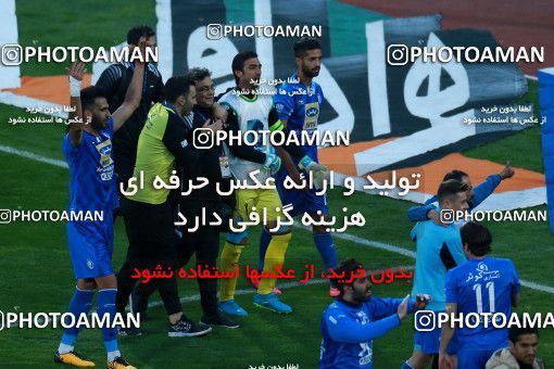 1025241, Tehran, Iran, Iran Pro League، Persian Gulf Cup، 2017-18 season، Second Leg، Week 25، Esteghlal ۱ v ۰ Persepolis on 2018/03/01 at Azadi Stadium