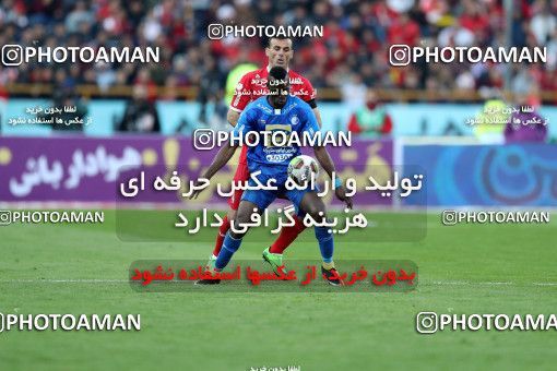 1021499, Tehran, Iran, Iran Pro League، Persian Gulf Cup، 2017-18 season، Second Leg، Week 25، Esteghlal ۱ v ۰ Persepolis on 2018/03/01 at Azadi Stadium