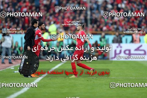 1021277, Tehran, Iran, Iran Pro League، Persian Gulf Cup، 2017-18 season، Second Leg، Week 25، Esteghlal ۱ v ۰ Persepolis on 2018/03/01 at Azadi Stadium