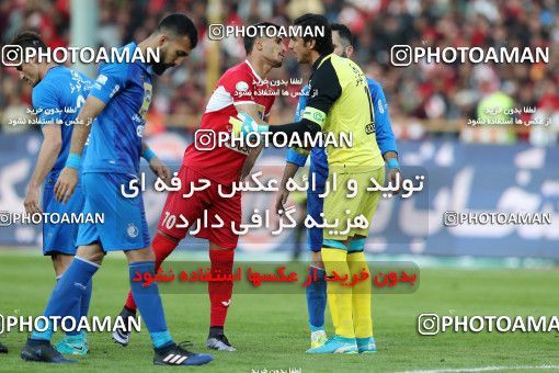 1021146, Tehran, Iran, Iran Pro League، Persian Gulf Cup، 2017-18 season، Second Leg، Week 25، Esteghlal ۱ v ۰ Persepolis on 2018/03/01 at Azadi Stadium