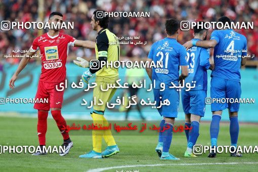 1021571, Tehran, Iran, Iran Pro League، Persian Gulf Cup، 2017-18 season، Second Leg، Week 25، Esteghlal ۱ v ۰ Persepolis on 2018/03/01 at Azadi Stadium