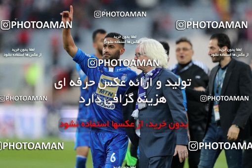 1021351, Tehran, Iran, لیگ برتر فوتبال ایران، Persian Gulf Cup، Week 25، Second Leg، Esteghlal 1 v 0 Persepolis on 2018/03/01 at Azadi Stadium