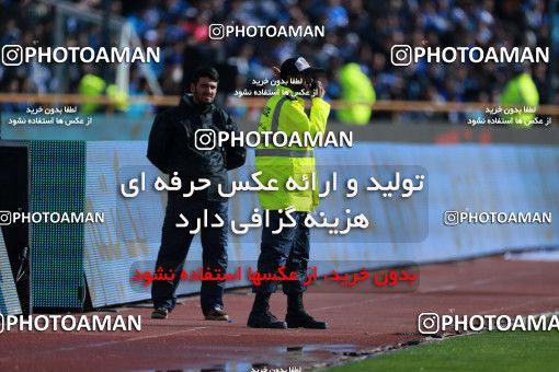 1019128, Tehran, Iran, لیگ برتر فوتبال ایران، Persian Gulf Cup، Week 25، Second Leg، Esteghlal 1 v 0 Persepolis on 2018/03/01 at Azadi Stadium