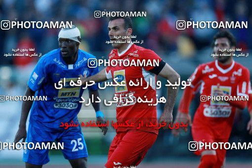 1019064, Tehran, Iran, Iran Pro League، Persian Gulf Cup، 2017-18 season، Second Leg، Week 25، Esteghlal ۱ v ۰ Persepolis on 2018/03/01 at Azadi Stadium