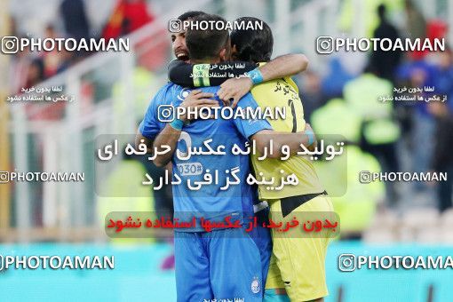 1141155, Tehran, Iran, Iran Pro League، Persian Gulf Cup، 2017-18 season، Second Leg، Week 25، Esteghlal ۱ v ۰ Persepolis on 2018/03/01 at Azadi Stadium