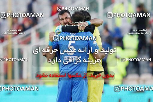 1141208, Tehran, Iran, Iran Pro League، Persian Gulf Cup، 2017-18 season، Second Leg، Week 25، Esteghlal ۱ v ۰ Persepolis on 2018/03/01 at Azadi Stadium