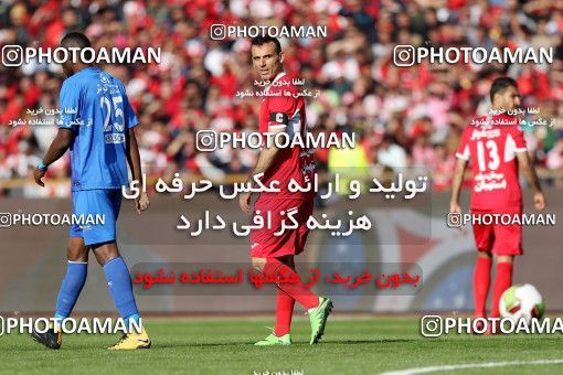 1141024, Tehran, Iran, Iran Pro League، Persian Gulf Cup، 2017-18 season، Second Leg، Week 25، Esteghlal ۱ v ۰ Persepolis on 2018/03/01 at Azadi Stadium