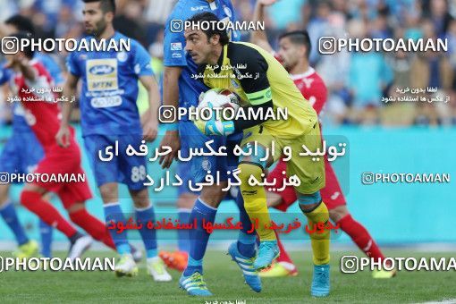 1140973, Tehran, Iran, Iran Pro League، Persian Gulf Cup، 2017-18 season، Second Leg، Week 25، Esteghlal ۱ v ۰ Persepolis on 2018/03/01 at Azadi Stadium