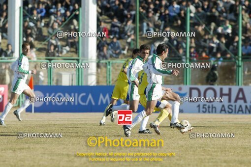 1981739, Isfahan, Iran, 2004 Asian Champions League, Group stage, Group A, First Leg، Zob Ahan Esfahan 1 v 0 Pakhtakor Tashkent FK on 2004/02/11 at Foolad Shahr Stadium