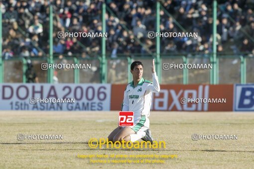 1981741, Isfahan, Iran, 2004 Asian Champions League, Group stage, Group A, First Leg، Zob Ahan Esfahan 1 v 0 Pakhtakor Tashkent FK on 2004/02/11 at Foolad Shahr Stadium