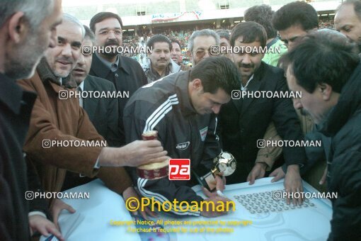 2107099, Tehran, Iran, International friendly match، Iran 2 - 1 Bosnia on 2005/02/02 at Azadi Stadium