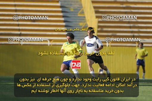 1930478, Tehran, Iran, Iran Pro League، Persian Gulf Cup، 2005-06 season، First Leg، Week 5، Rah Ahan ۱ v ۰ Saba Battery on 2005/09/28 at Ekbatan Stadium