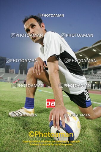 1946276, Abu Dhabi, United Arab Emarates, AFC Champions League 2006, Group stage, Group C, Second Leg، Al Wahda FC 2 v 4 Saba Battery on 2006/04/26 at Al Nahyan Stadium