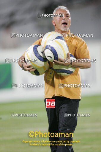 1946855, Abu Dhabi, United Arab Emarates, AFC Champions League 2006, Group stage, Group C, Second Leg، Al Wahda FC 2 v 4 Saba Battery on 2006/04/26 at Al Nahyan Stadium