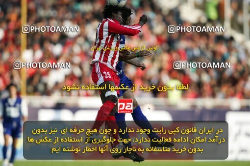 2001137, Tehran, Iran, لیگ برتر فوتبال ایران، Persian Gulf Cup، Week 8، First Leg، Persepolis 2 v 1 Esteghlal on 2006/11/03 at Azadi Stadium