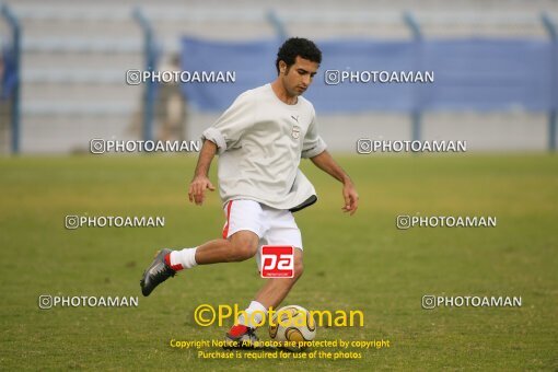 2119695, Dubai, United Arab Emarates, International friendly match، Iran 1 - 2 Hamburger SV on 2007/01/08 at Al-Maktoum Stadium