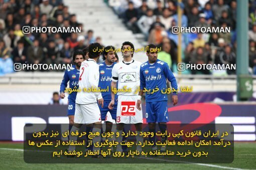 2058270, Tehran, Iran, Iran Pro League، Persian Gulf Cup، 2008-09 season، Second Leg، Week 23، Esteghlal 2 v ۱ Saba Qom on 2009/01/23 at Azadi Stadium