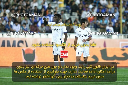 2111624, Tehran, Iran, Iran Pro League، Persian Gulf Cup، 2009-10 season، First Leg، Week 11، Esteghlal 2 v 3 Esteghlal Ahvaz on 2009/10/12 at Azadi Stadium