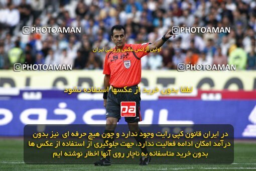 2124429, Tehran, Iran, Iran Pro League، Persian Gulf Cup، 2009-10 season، First Leg، Week 11، Esteghlal 2 v 3 Esteghlal Ahvaz on 2009/10/12 at Azadi Stadium