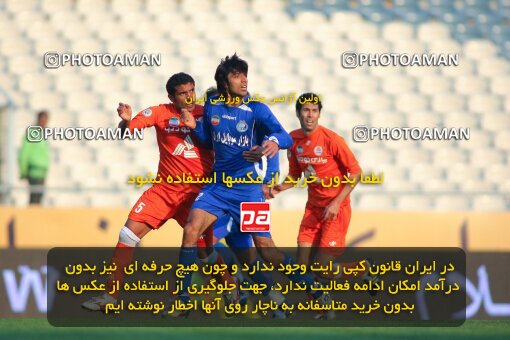 2191581, Tehran, Iran, Iran Pro League، Persian Gulf Cup، 2009-10 season، Second Leg، Week 22، Esteghlal ۱ v ۱ Saipa on 2010/01/10 at Azadi Stadium