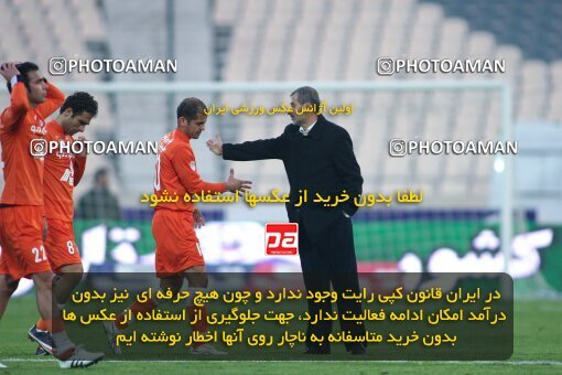 2191680, Tehran, Iran, Iran Pro League، Persian Gulf Cup، 2009-10 season، Second Leg، Week 22، Esteghlal ۱ v ۱ Saipa on 2010/01/10 at Azadi Stadium