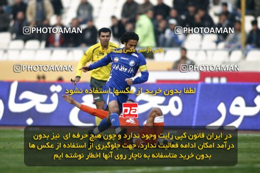 2191515, Tehran, Iran, Iran Pro League، Persian Gulf Cup، 2009-10 season، Second Leg، Week 22، Esteghlal ۱ v ۱ Saipa on 2010/01/10 at Azadi Stadium