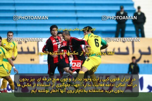 2191751, Tehran, Iran, Iran Pro League، Persian Gulf Cup، 2009-10 season، Second Leg، Week 23، Rah Ahan ۱ v ۰ Aboumoslem on 2010/01/16 at Ekbatan Stadium