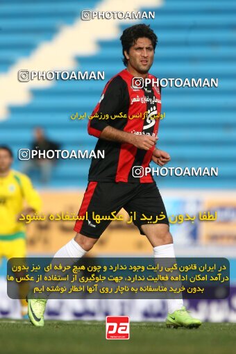 2191764, Tehran, Iran, Iran Pro League، Persian Gulf Cup، 2009-10 season، Second Leg، Week 23، Rah Ahan ۱ v ۰ Aboumoslem on 2010/01/16 at Ekbatan Stadium