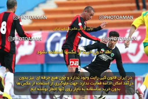 2191782, Tehran, Iran, Iran Pro League، Persian Gulf Cup، 2009-10 season، Second Leg، Week 23، Rah Ahan ۱ v ۰ Aboumoslem on 2010/01/16 at Ekbatan Stadium