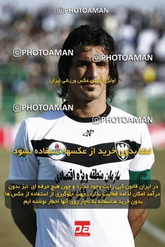 2191876, Bushehr, Iran, Iran Pro League، Persian Gulf Cup، 2009-10 season، Second Leg، Week 23، Shahin Boushehr 4 v ۱ Persepolis on 2010/01/16 at Shahid Beheshti Stadium