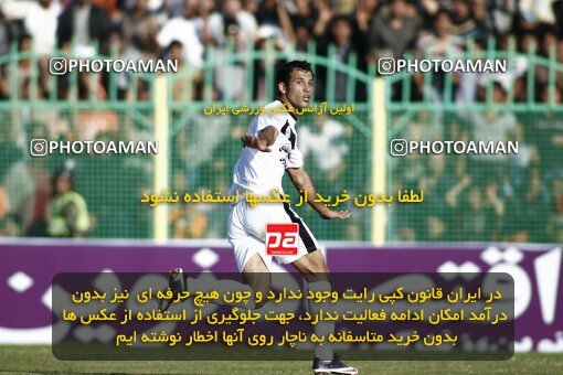 2191948, Bushehr, Iran, Iran Pro League، Persian Gulf Cup، 2009-10 season، Second Leg، Week 23، Shahin Boushehr 4 v ۱ Persepolis on 2010/01/16 at Shahid Beheshti Stadium