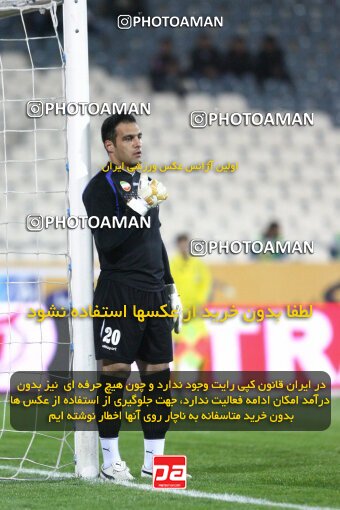 2193612, Tehran, Iran, Iran Pro League، Persian Gulf Cup، 2009-10 season، Second Leg، Week 27، Esteghlal 2 v ۰ Mes Kerman on 2010/02/17 at Azadi Stadium