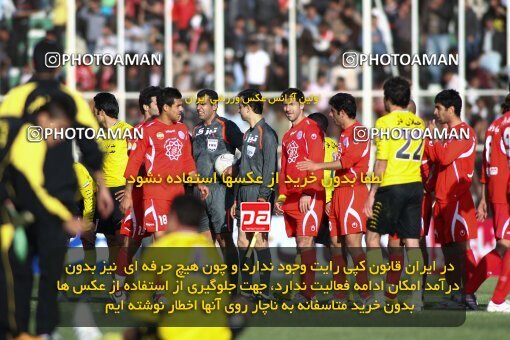 2193986, Shiraz, Iran, Iran Pro League، Persian Gulf Cup، 2009-10 season، Second Leg، Week 27، Fajr-e Sepasi Shiraz ۱ v 2 Persepolis on 2010/02/19 at Hafezieh Stadium