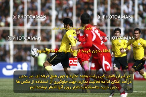 2193955, Shiraz, Iran, Iran Pro League، Persian Gulf Cup، 2009-10 season، Second Leg، Week 27، Fajr-e Sepasi Shiraz ۱ v 2 Persepolis on 2010/02/19 at Hafezieh Stadium