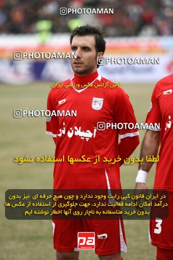 2199447, Tabriz, Iran, Iran Pro League، Persian Gulf Cup، 2009-10 season، Second Leg، Week 29، Tractor S.C. 2 v ۱ Steel Azin on 2010/03/12 at Yadegar-e Emam Stadium