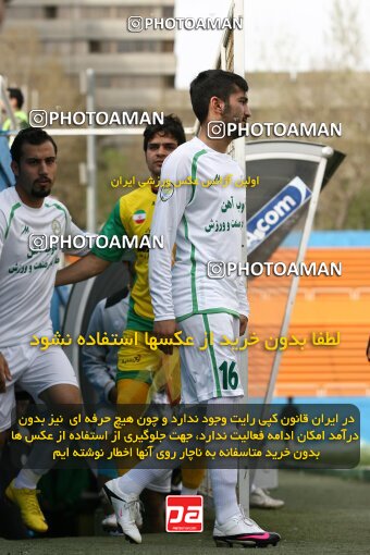 2199508, Tehran, Iran, Iran Pro League، Persian Gulf Cup، 2009-10 season، Second Leg، Week 29، Rah Ahan ۰ v ۰ Zob Ahan Esfahan on 2010/03/14 at Ekbatan Stadium