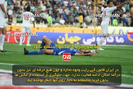 2199951, Tehran, Iran, Iran Pro League، Persian Gulf Cup، 2009-10 season، Second Leg، Week 29، Esteghlal ۱ v ۰ PAS Hamedan F.C. on 2010/03/15 at Azadi Stadium