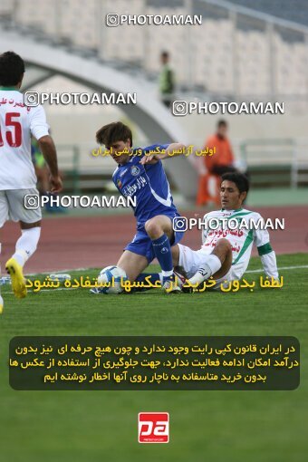 2199754, Tehran, Iran, Iran Pro League، Persian Gulf Cup، 2009-10 season، Second Leg، Week 29، Esteghlal ۱ v ۰ PAS Hamedan F.C. on 2010/03/15 at Azadi Stadium