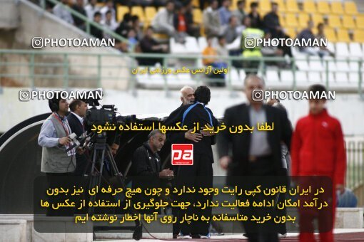 2200524, Qom, Iran, Iran Pro League، Persian Gulf Cup، 2009-10 season، Second Leg، Week 30، Saba Qom 2 v ۱ Esteghlal on 2010/04/03 at Yadegar-e Emam Stadium Qom