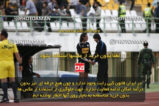 2200527, Qom, Iran, Iran Pro League، Persian Gulf Cup، 2009-10 season، Second Leg، Week 30، Saba Qom 2 v ۱ Esteghlal on 2010/04/03 at Yadegar-e Emam Stadium Qom