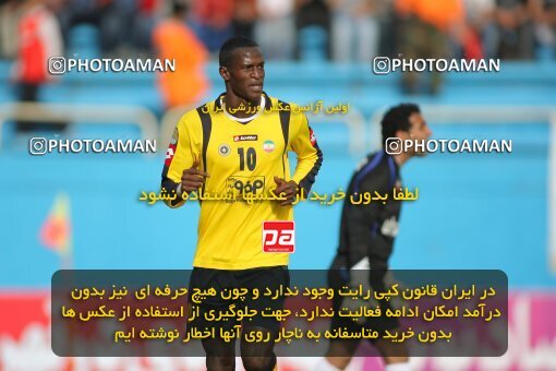 2200990, Tehran, Iran, Iran Pro League، Persian Gulf Cup، 2009-10 season، Second Leg، Week 30، Steel Azin 2 v ۱ Sepahan on 2010/04/04 at Shahid Dastgerdi Stadium